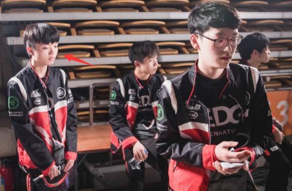 绪化硬接