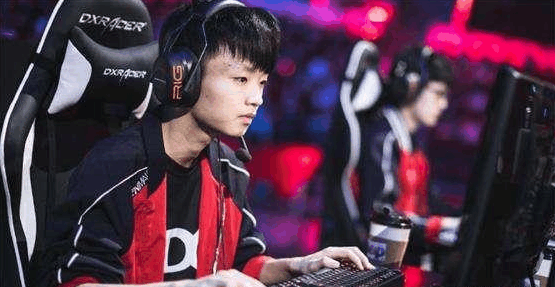 CSGO A队教练因队伍战绩不佳离职