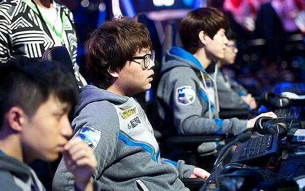 【赛前预告】2025LPL春季赛，1月19日 EDG vs 杭州LGD